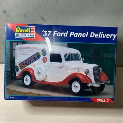 Revell '37 Ford Panel Delivery Model