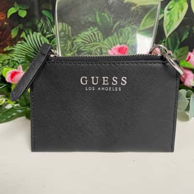 Guess coin/card holder New