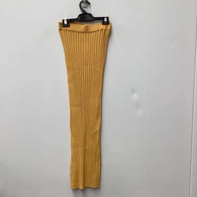 Meshki Womens  Size M Maxi Skirt / Pleated Skirt 