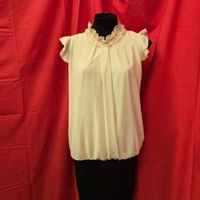 Dorothy Perkins Womens  Size UK 12 Euro 40 Flutter Top - Made in Romania