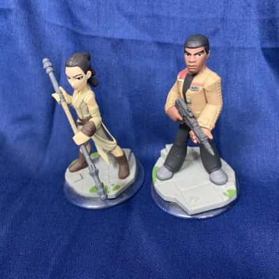 Disney. Infinity 3.0 Rey & Finn figurines 9cm