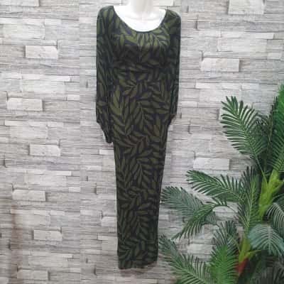  Womens  Size 22 Maxi Dress Black  / Green 