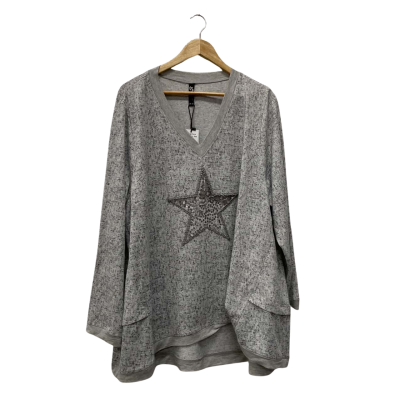 Taking Shape Star Snug Purple Vision  Size 20 / 22 Long Sleeve  / V-Neck Top Dove Grey 