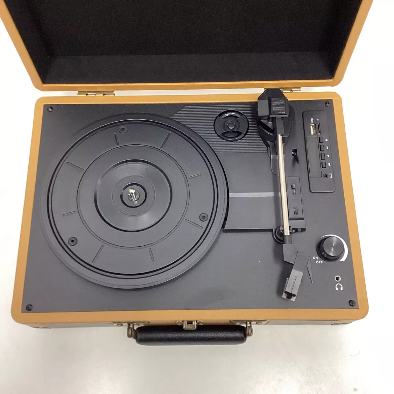 Turntable Briefcase Signify Retro Turntable Briefcase (Brown) (s) - Used Very Good | Salvos ...
