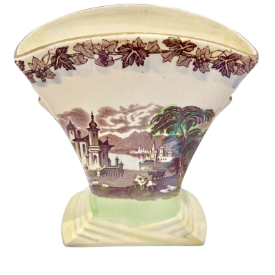 Vintage Maling Newcastle-onTyne England Gold Trimed Vase 