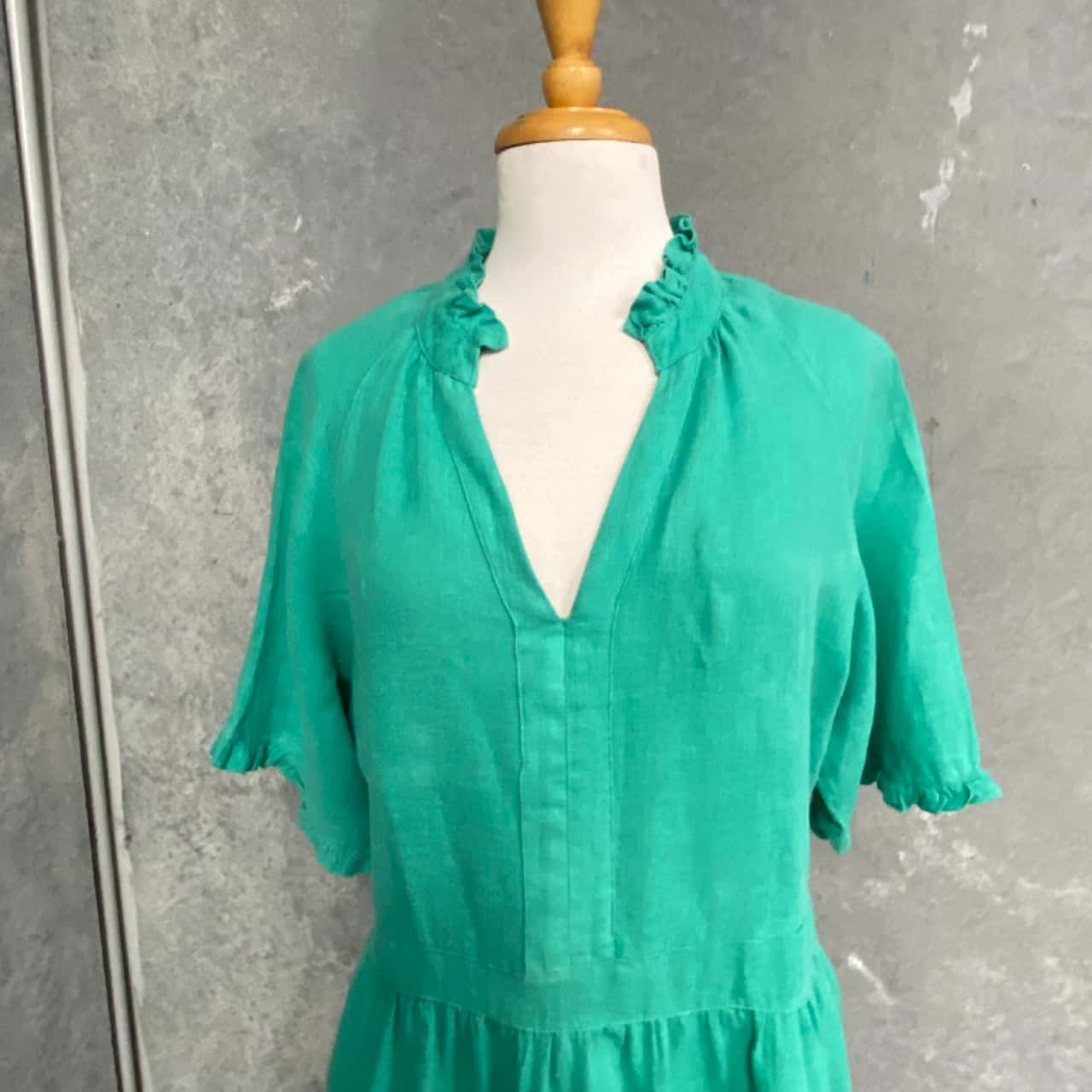 Brave + True Womens Size M Short Sleeve Dress Green Linen (s) - Used Very  Good | Salvos Stores