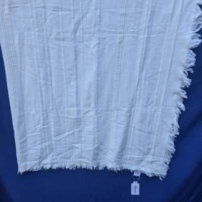 New Deborah Hutton throw rug