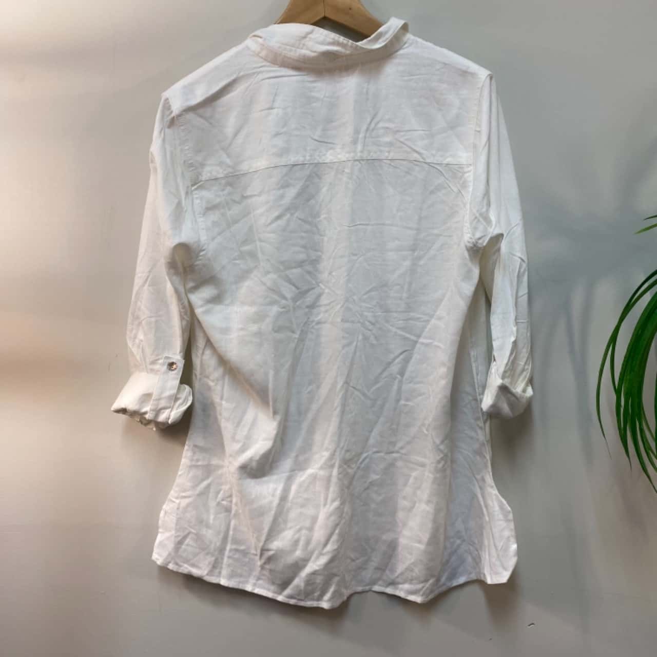 Prestige 608 White Linen Button Up