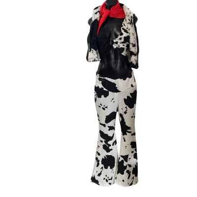 Shein   Size L Black  / White cow print outfit