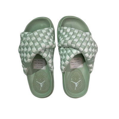 Air Jordan Women’s Size 7 Mint Green Slides
