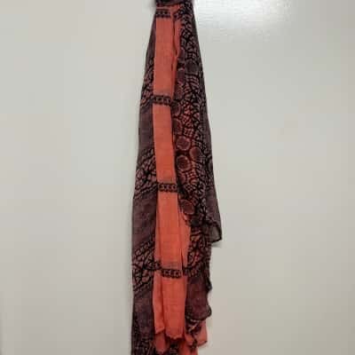 Women's One Size Scarf Black / Red 