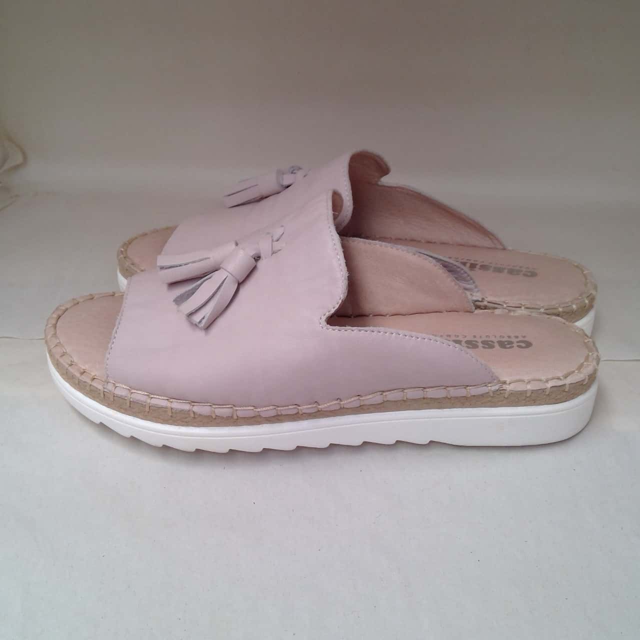 Cassini Women's Mindy Slip On Loafers- Cream/ Navy main image 0