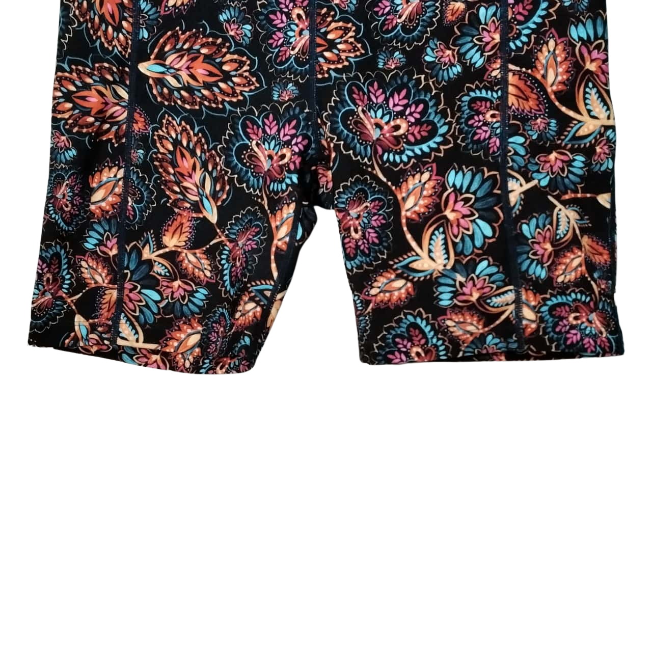 Other Womens Size M Shorts Black / Multicoloured abi and joseph Yoga(s)