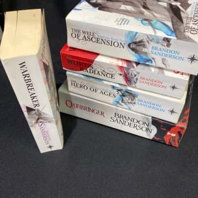 Set of 5 books for the author Brandon Sanderson