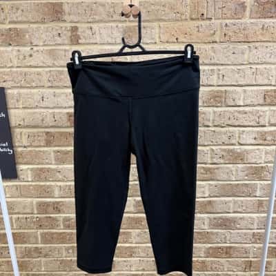Victoria Sport black leggings Size L 
