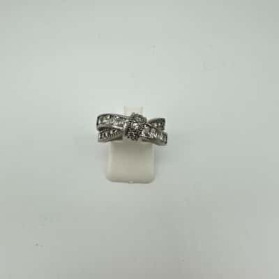 Sparkly Clear Stone Silver Tone Ring Size N