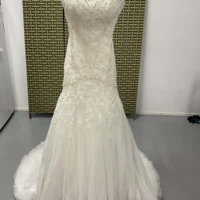 Stunning NEW SOPHIA TOLLI strapless Women’s Wedding Gown RRP $2280 Ivory Size 6 S XS Bridal Bridesmaid Formal Party Bride Ladies lace beaded satin 