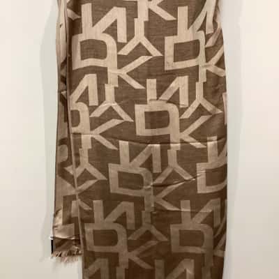 BNWT DKNY Scarf 