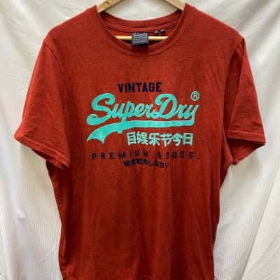 Superdry Mens  Size XL Short Sleeve T-shirt Red 