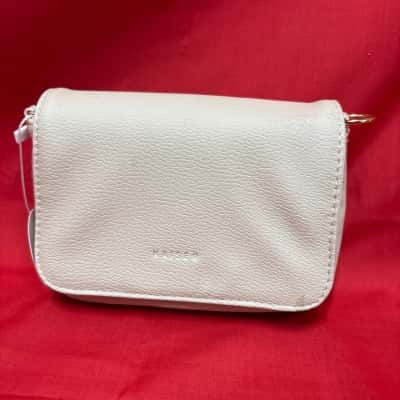  Women's Kaisercraft Mini  Cross Body Bag with a Flap Closure Nude 