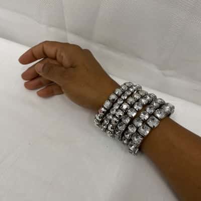Chunky Women’s Sparkling Bracelets 6 Pieces