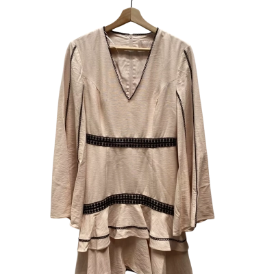 Keepsake Ladies Size S Champagne Dress