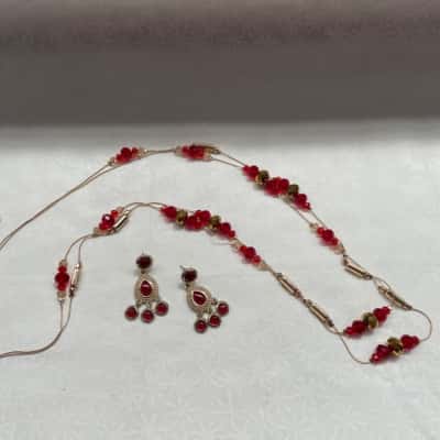 Super Sparkly Ruby Red & Gold Tone Women’s Elegant Earrings / Necklace Set 