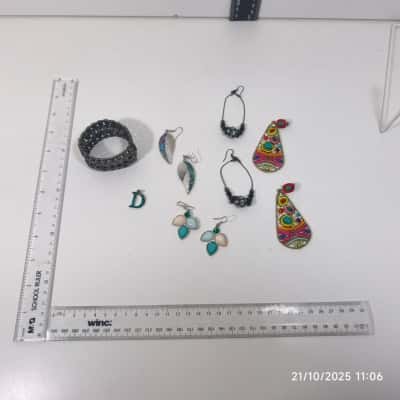 "Beady Vibes" Jewellery Bundle 10 pcs 
