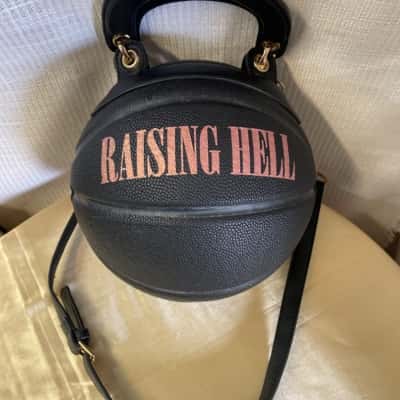  Womens Shoulder Bag Black  / Gold / Other 