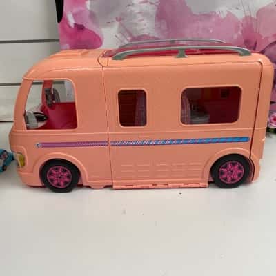 Barbie Camper Extendable w/Swimming Pool 55cm length