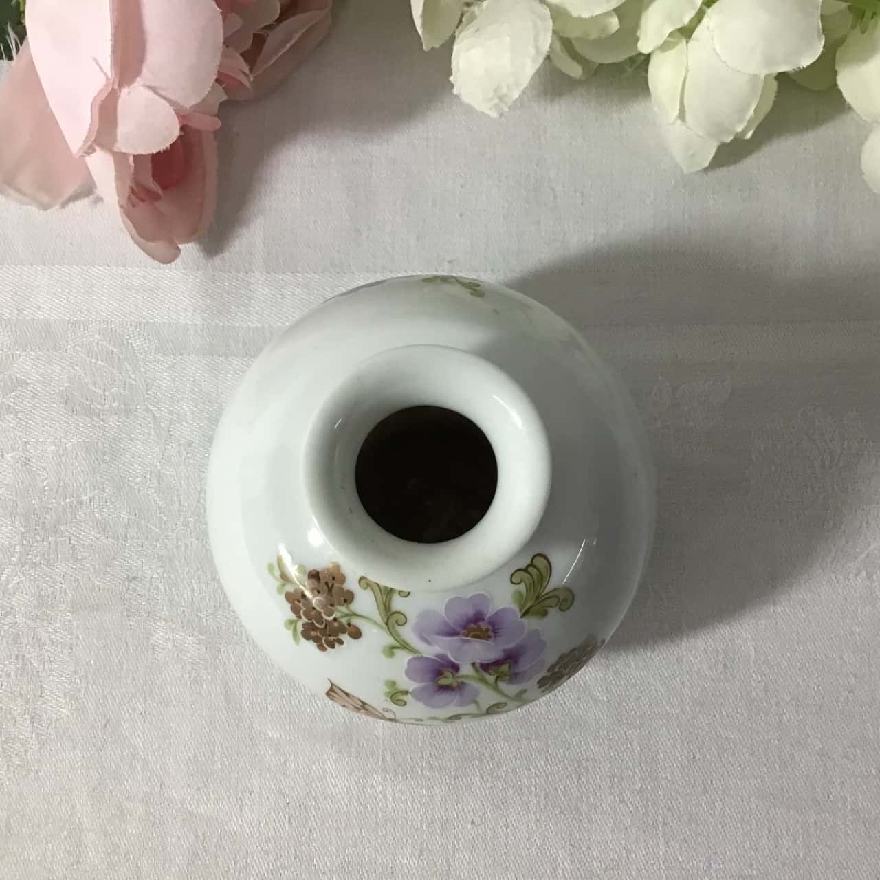 Kaiser W. Germany "Annabelle" White Flowers & Butterfly Pattern Porcelain Vase