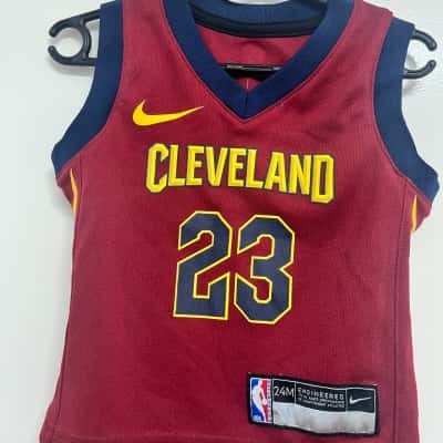 Nike Kid's Size 18-24m Cleveland Lebron James 23 Jersey - Blue / Maroon 