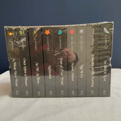Collectors Edition Disney Twisted Tales book set 