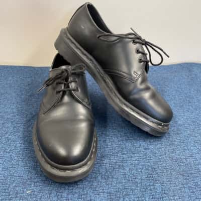 Dr Martens Womens  Size 37 Loafers Black  