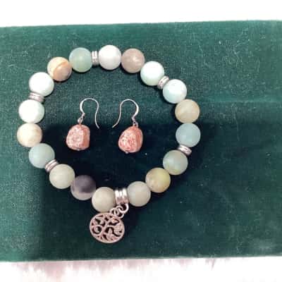  Womens Beaded Bracelet / Earrings Other 