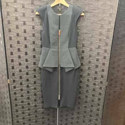 Ted Baker Womens  Size 1 Sleeveless Dress  Black  