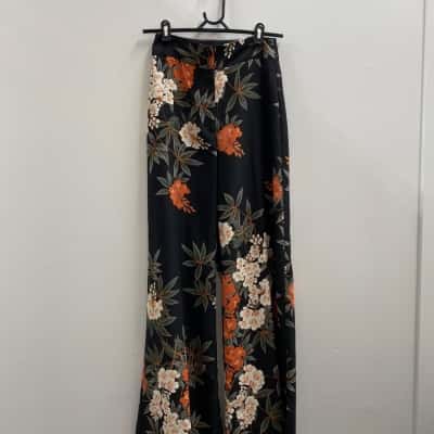 Cue Womens  Size 6 Ankle Length Pants Multicoloured 