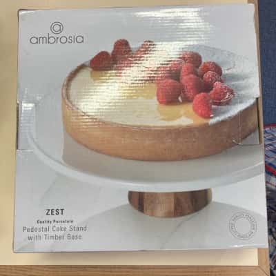 Ambrosia cake stand with base