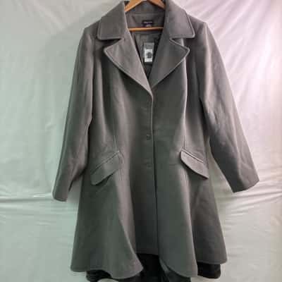 City Chic Womens  Size 24 / XXL Winter Coat Grey 