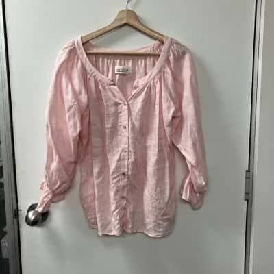 Carolina Womens  Size XS Long Sleeve Shirt Pink  