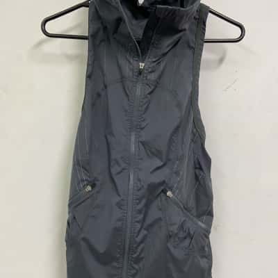  Lululemon Mens Size M Vest Grey 
