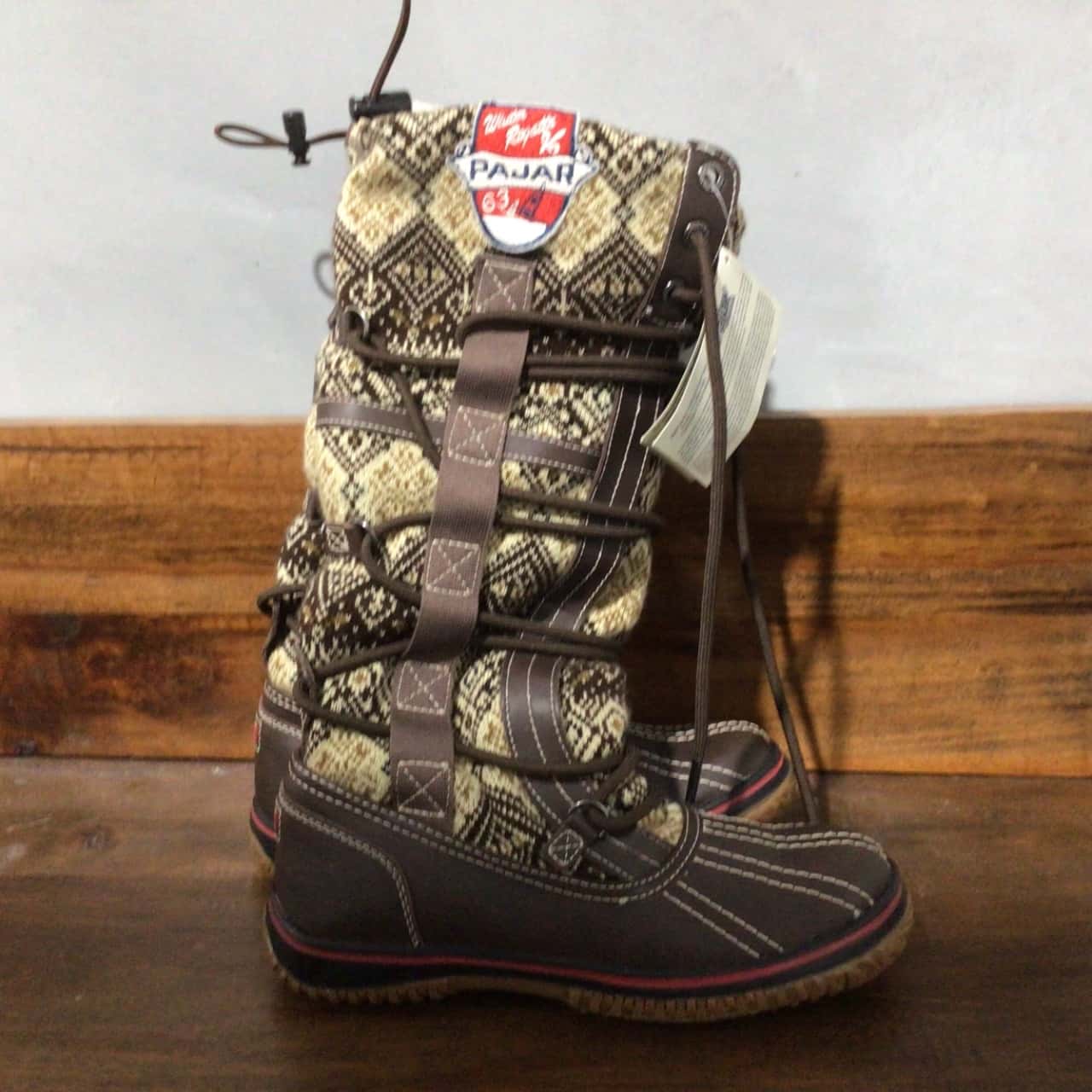 snow boots size 6