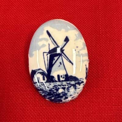  Women's Vintage Delft Blue Porcelain Windmill Brooch 