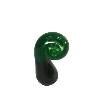 Smashing Art Glass Green Figurine Approx 9 x 5.5cm