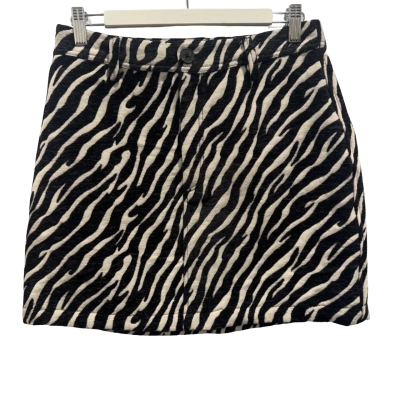 Sportsgirl Womens  Size 10 Mini Skirt Animal print 
