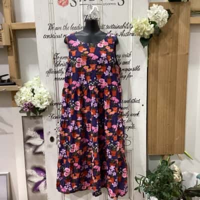 STOREROOM CLEARANCE!! Princess Highway Brand! SLEEVELESS FLORAL DRESS! Womens  Size 16 Floral Dress / Maxi Dress / Sleeveless Dress  Floral / Navy Blue / Pattern 