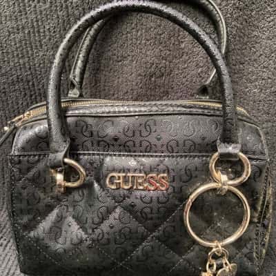GUESS Quilted Mini Handbag – Elegant Black Designer Purse with Gold Accents