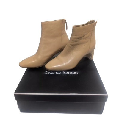 Diana Ferrari Boots Womens  Size 36 Boots Beige 