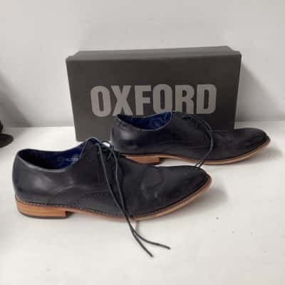Oxford Mens  Size 43 Blue dress shoe