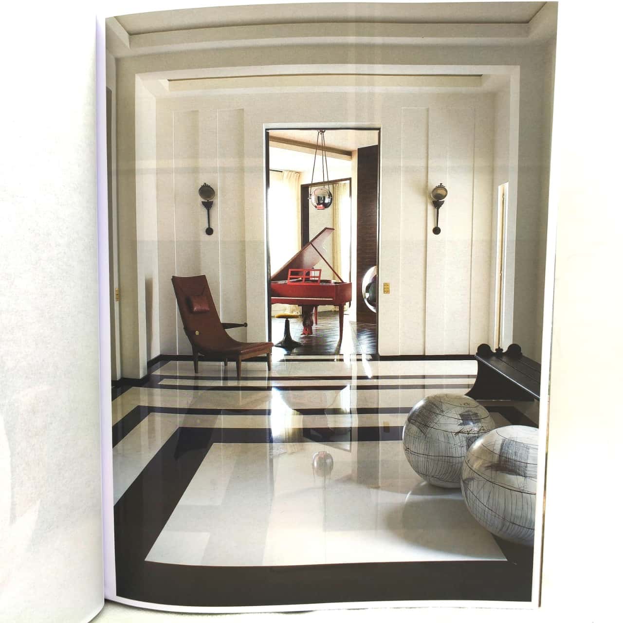 New/Unread, Pierre Yovanovitch - Interior Architecture Large